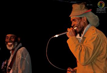 Ron & Vaughn laughing